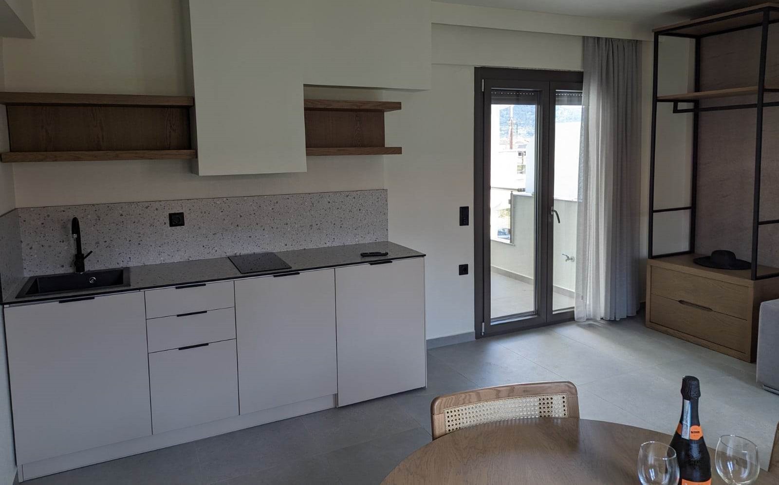 Discover Luxury Off Grid Apartments With Private Verandas: Images ...